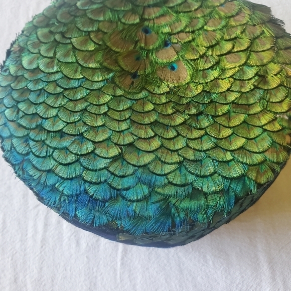 Vintage Peacock Hat‎ Designed by Marie, Beaver Dam Wisconsin main image 4